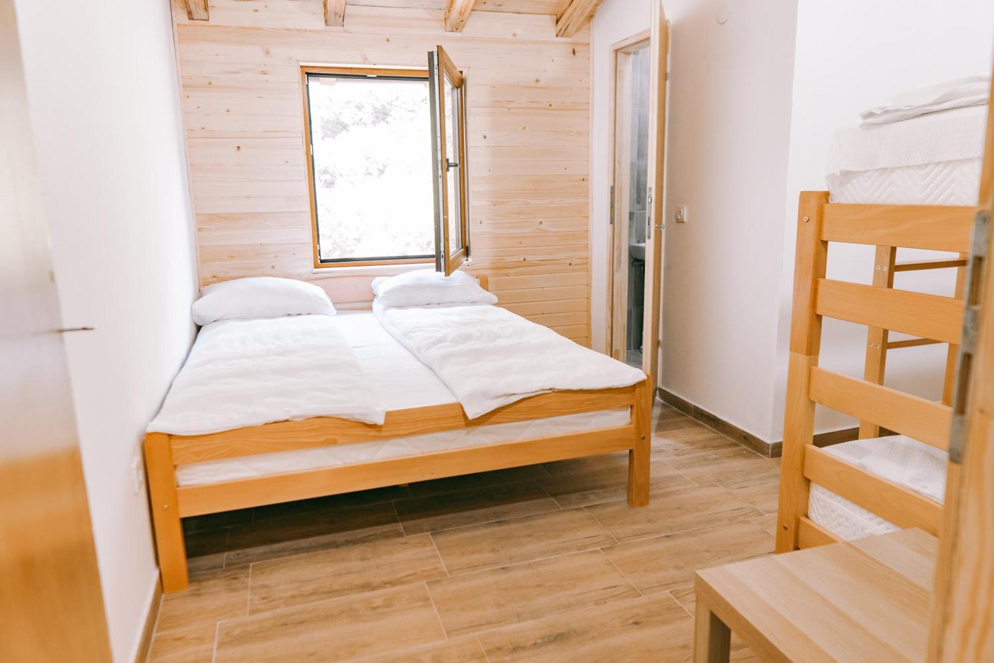 Vucja Gora Hotel Фоча Екстериор снимка