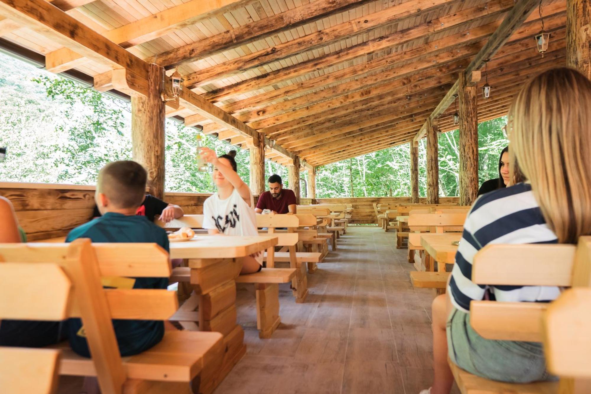 Vucja Gora Hotel Фоча Екстериор снимка